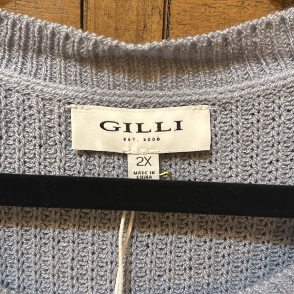 Gilli Light Blue Boxy Fit Sweater W/Front Pocket Cap Sleeve Size 2X NWT - Picture 2 of 5